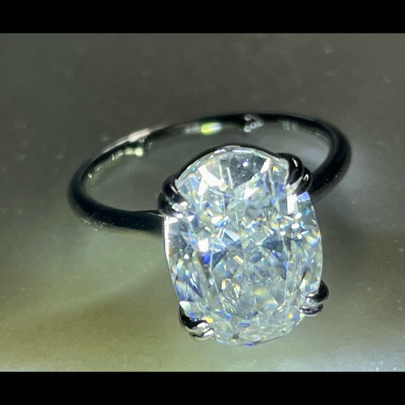 14k White Gold 5ct Crushed Ice Oval - Picture 8 of 16